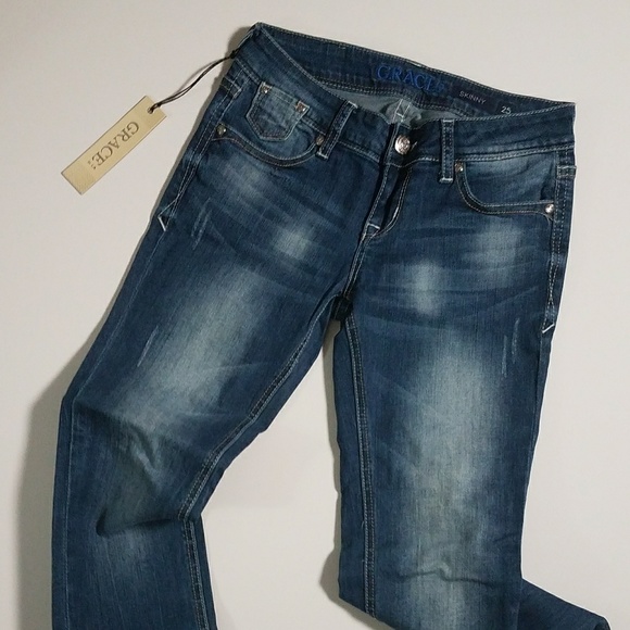 NWT Grace in La Jeans with fringed hem - Picture 3 of 8